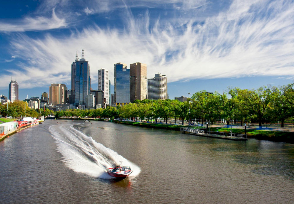 Stunning attractions await in every part of Melbourne, from vibrant laneways to scenic coastlines